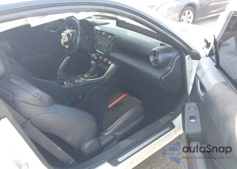 2024 Subaru Brz Limited from USA, damaged, VIN JF1ZDBE19R8701729